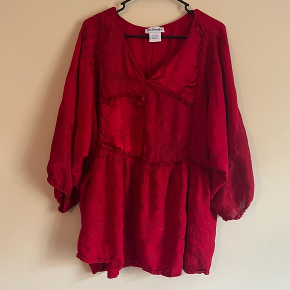 The Paragon. 3X Red Blouse - Picture 1 of 3